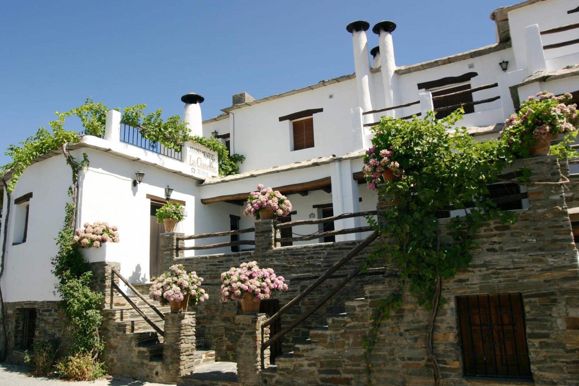 Apartamentos Rurales Las Chimeneas 카피레이라 외부 사진