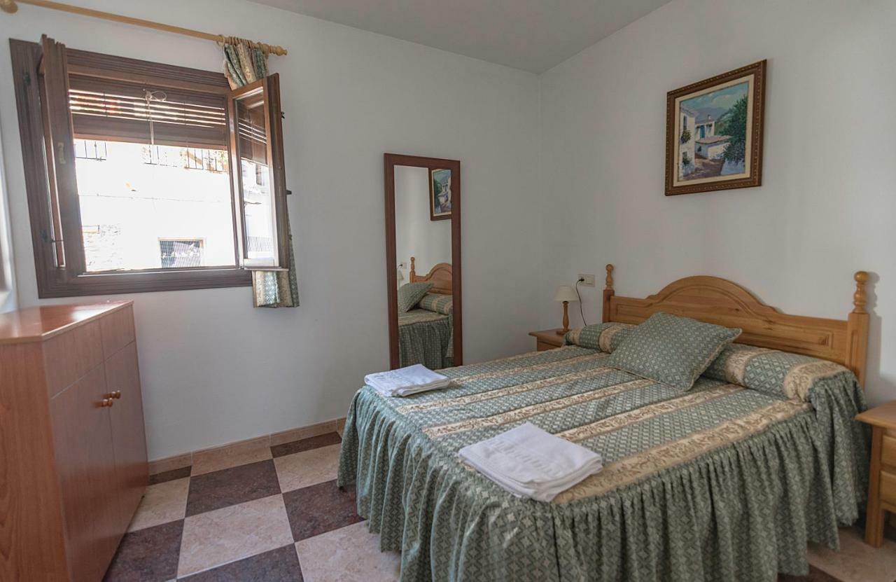Apartamentos Rurales Las Chimeneas 카피레이라 외부 사진
